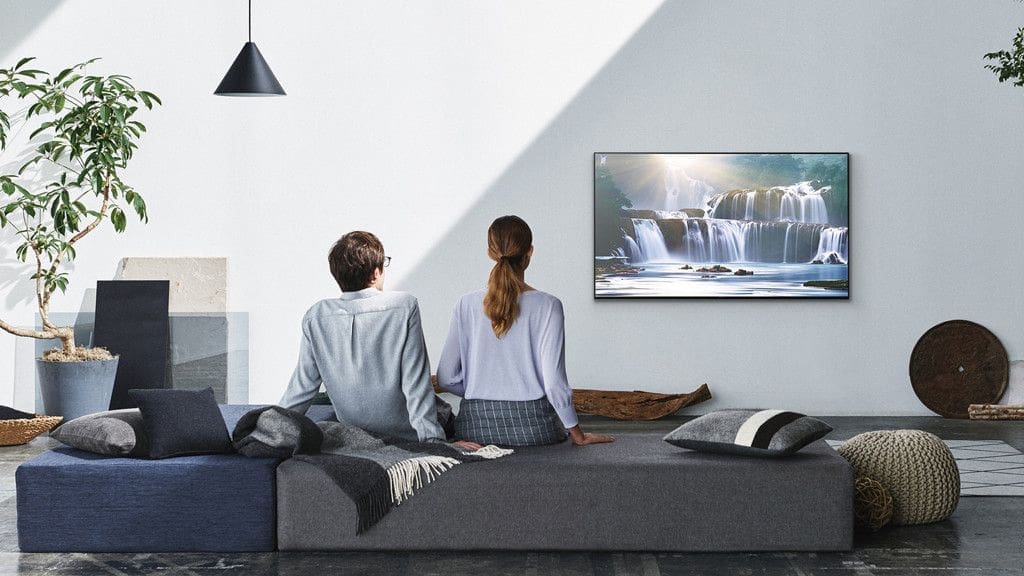 Sony’s New TV Emanates Sound Through the Screen Itself
