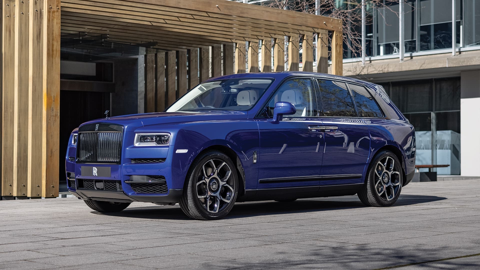 The Magic Of The 2021 Rolls-Royce Black Badge Cullinan